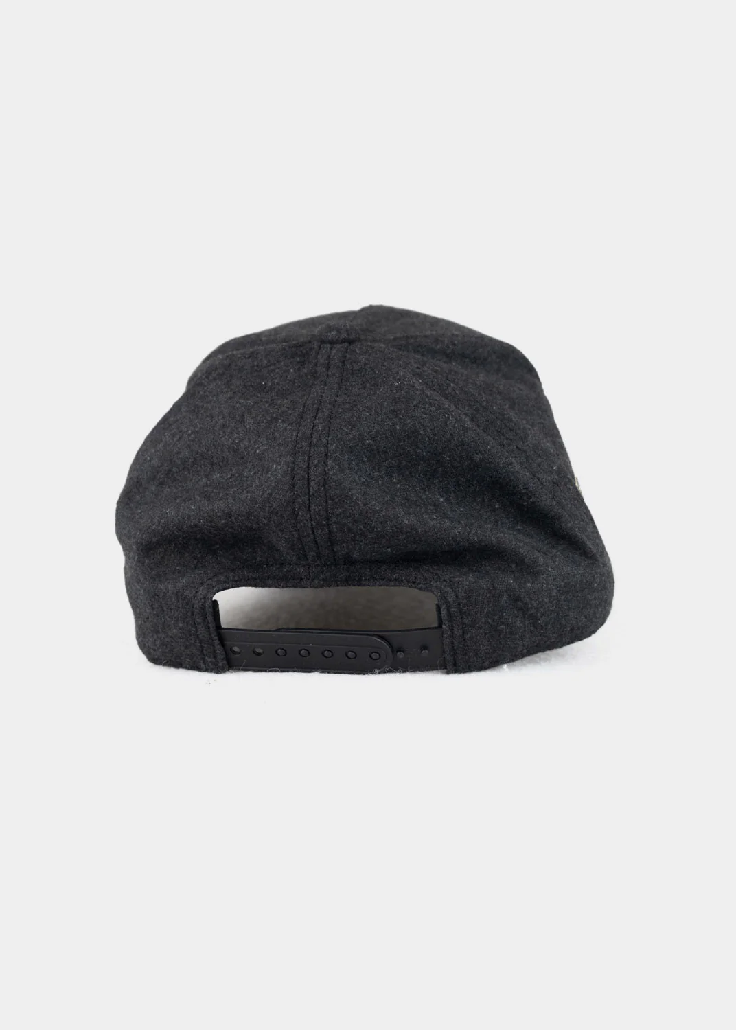 Cap "B" - dunkelgrau (Curved) - Image 5