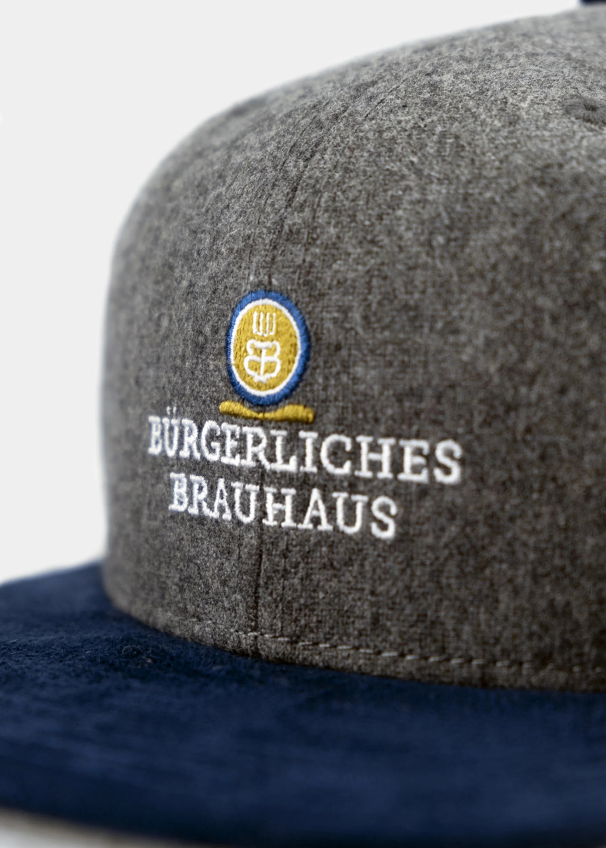 Cap "Bürgerliches Brauhaus Ingolstadt" - grau (Snapback) - Image 2