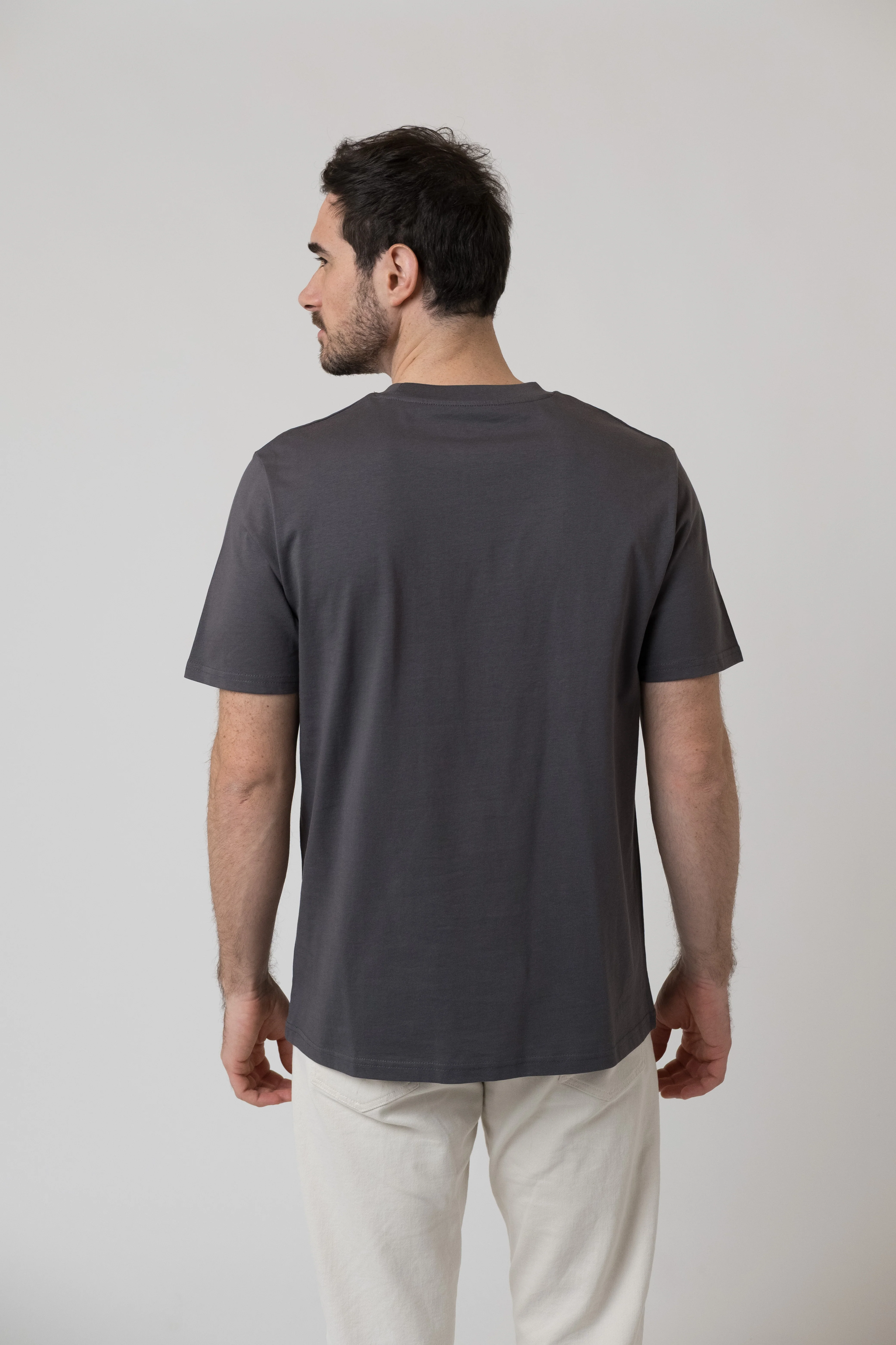 T-Shirt "Gustl Briefmarke" - dunkelgrau - Image 4