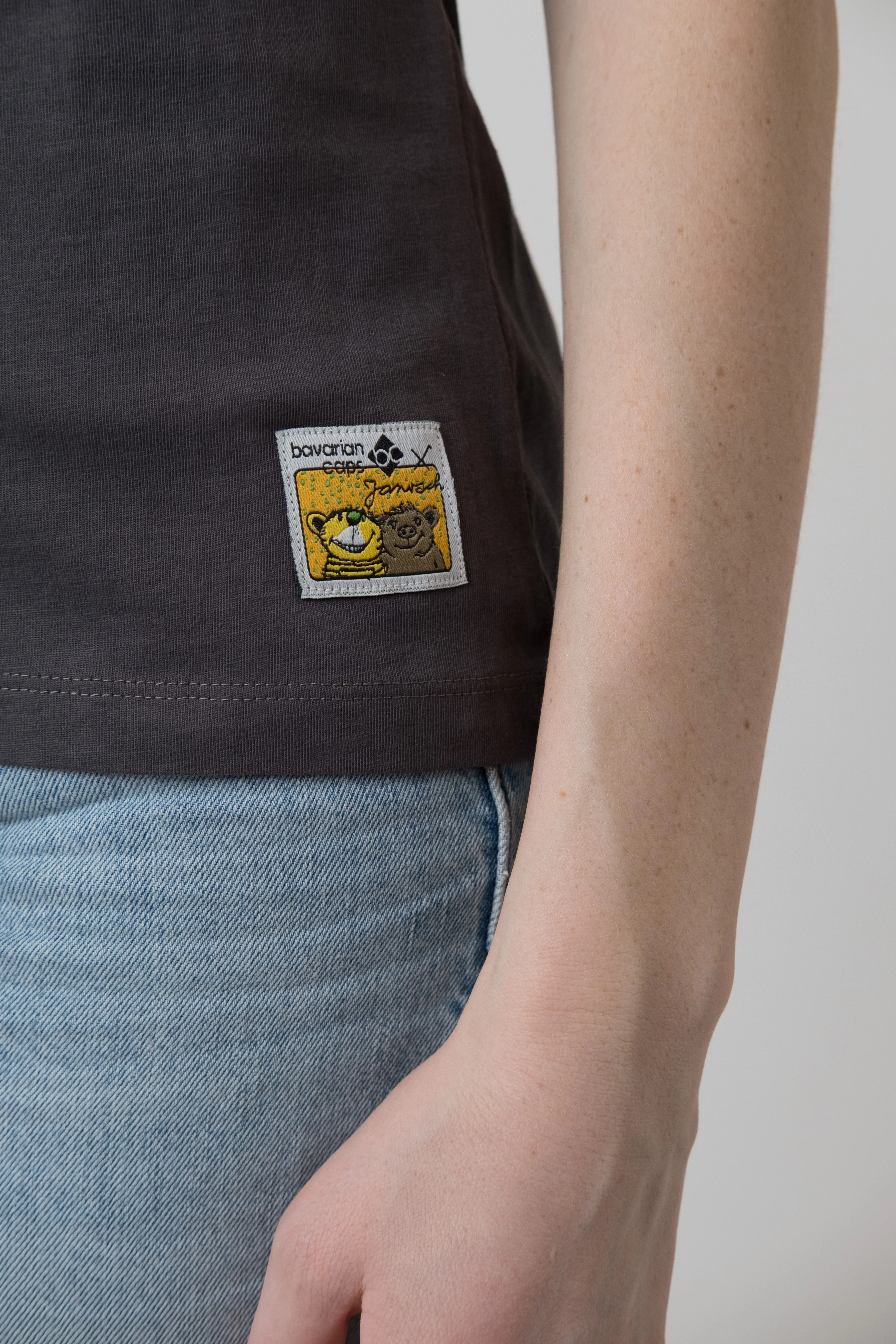 T-Shirt "Sauschön" - dunkelgrau - Image 3
